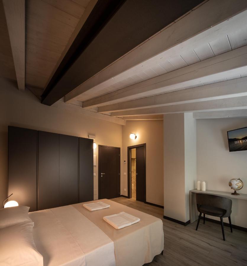 Monte Isola - Decio Rooms エクステリア 写真